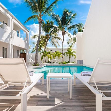 Zenza Boutique Hotel Providenciales Bagian luar foto