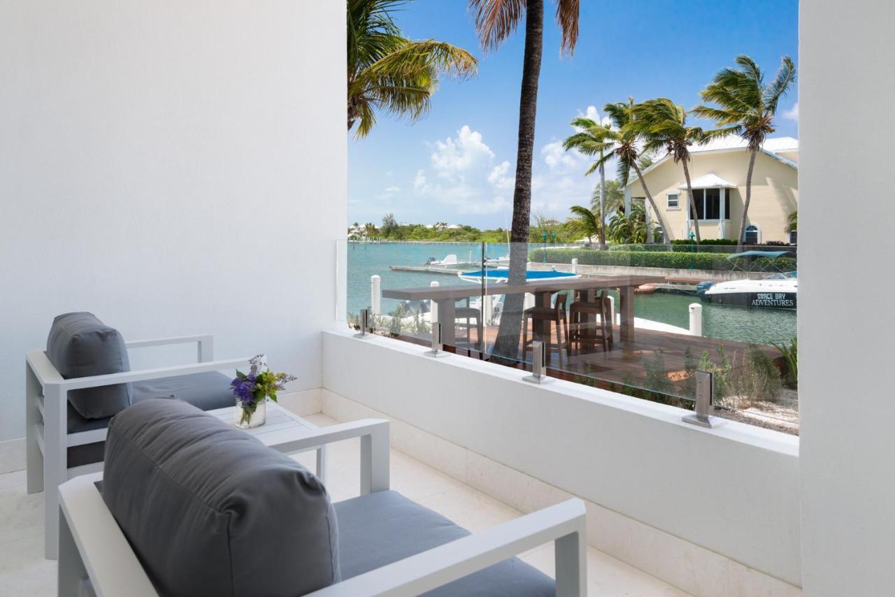 Zenza Boutique Hotel Providenciales Bagian luar foto