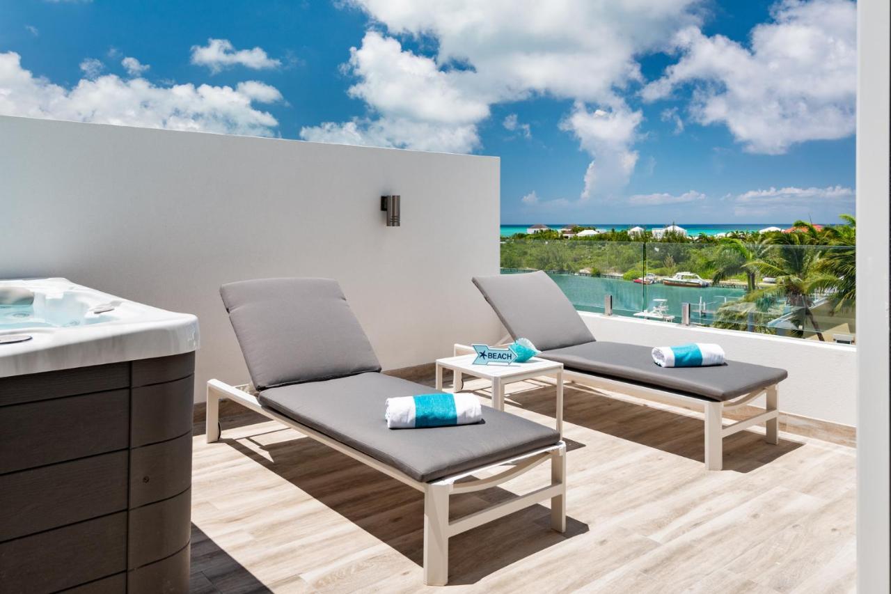 Zenza Boutique Hotel Providenciales Bagian luar foto