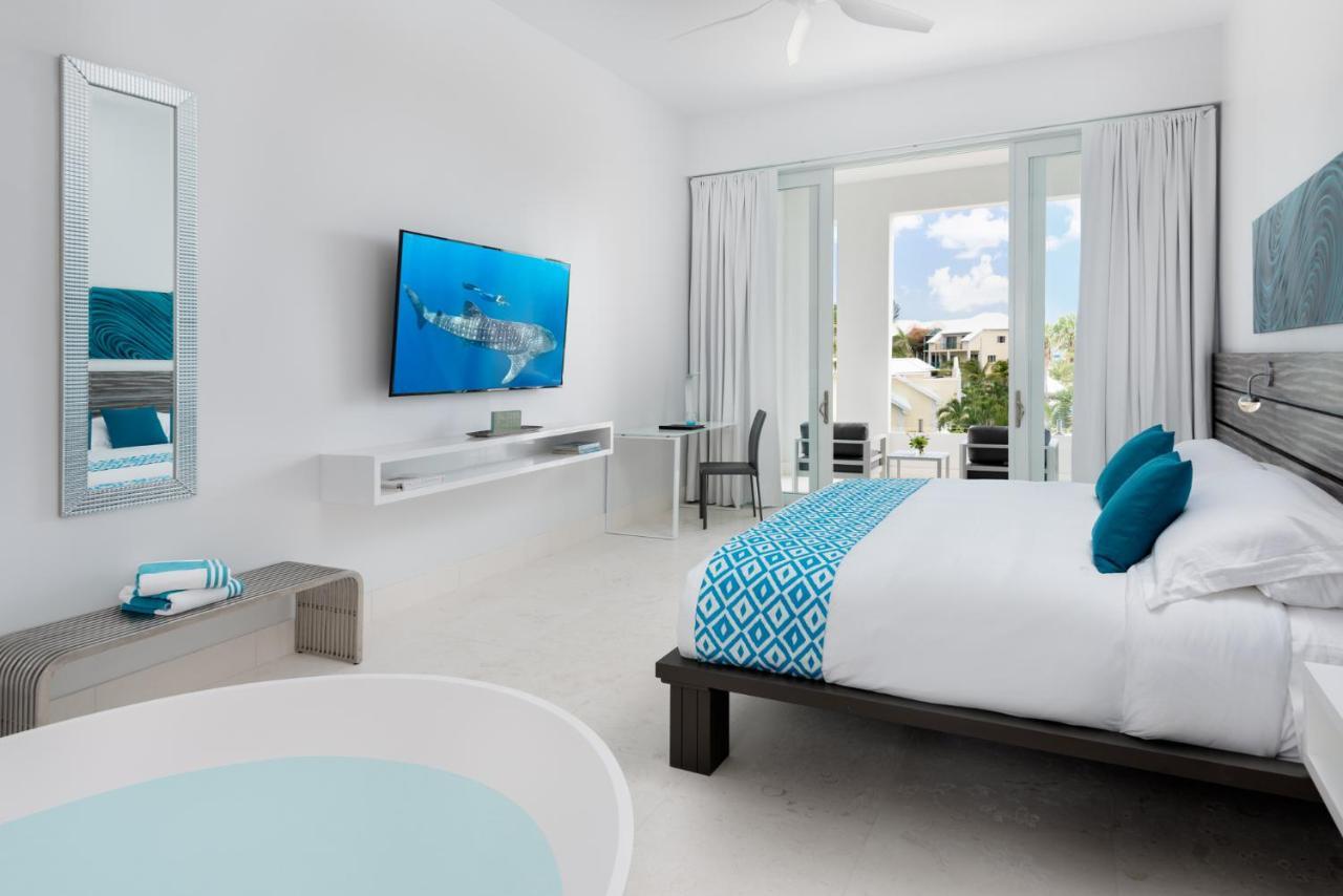 Zenza Boutique Hotel Providenciales Bagian luar foto