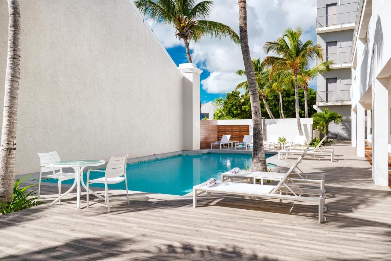 Zenza Boutique Hotel Providenciales Bagian luar foto